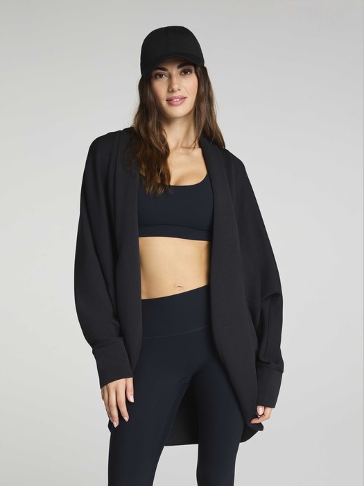 Before Model Retouch Service - Pixetive